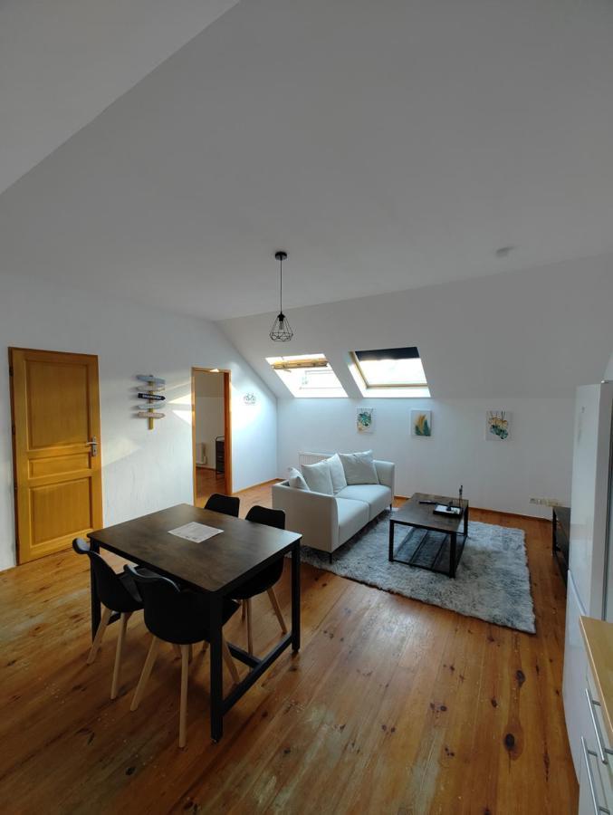 Cosy Appartement 2 Chambres Pont-de-lʼArche Екстериор снимка